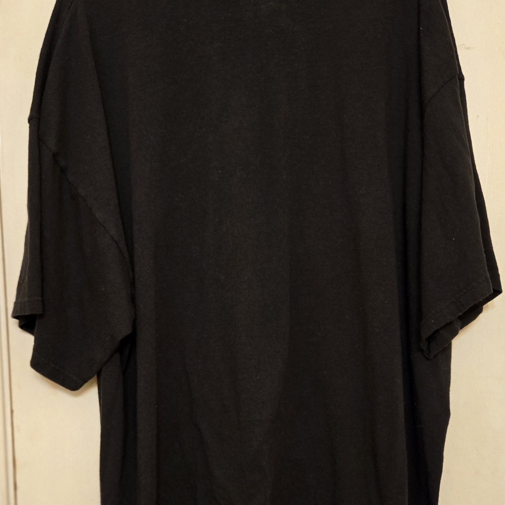 Black Short Sleeve Tee with Halloween Pumpkin Design NWOT - Picture 3 of 4